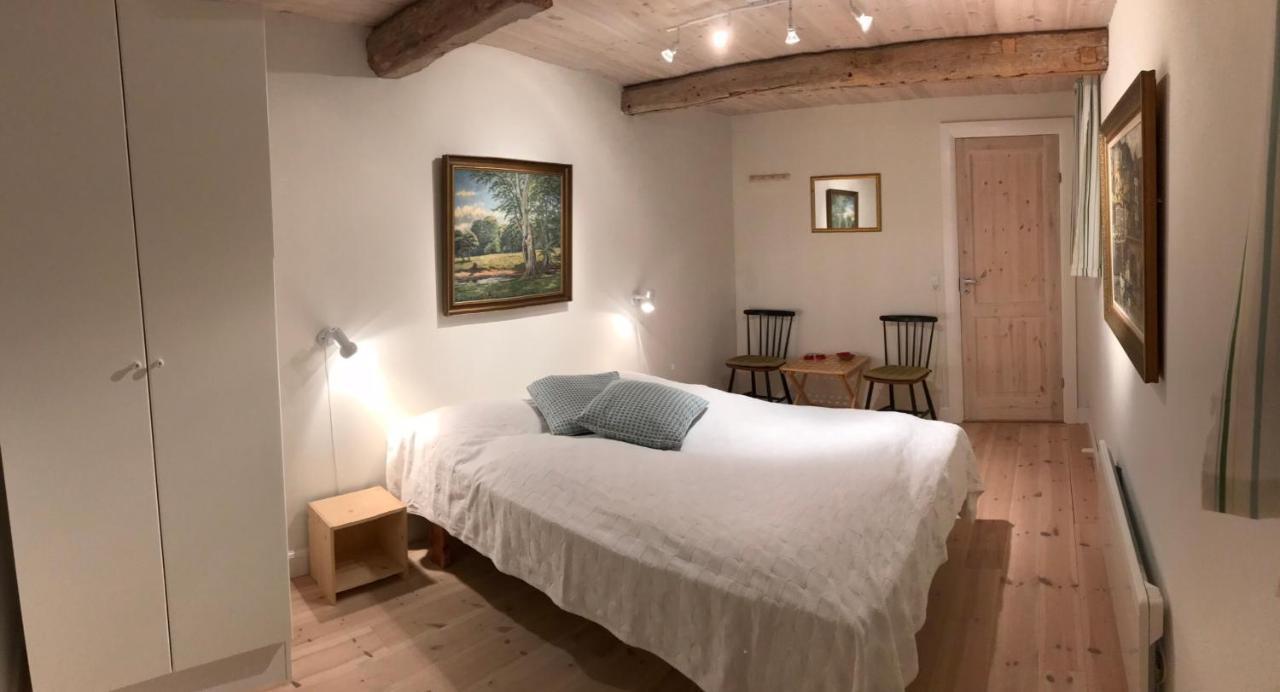 Stragarden Nyord Bed & Breakfast ภายนอก รูปภาพ
